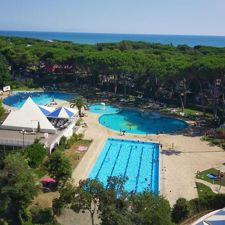 Campsite Small Camp Kr Vip Full Service Baia Domizia