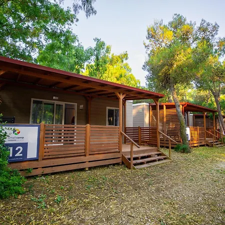 Small Camp Kr Vip Full Service Baia Domizia