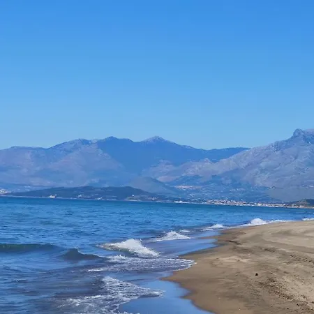 Small Camp Kr Vip Full Service Campsite Baia Domizia